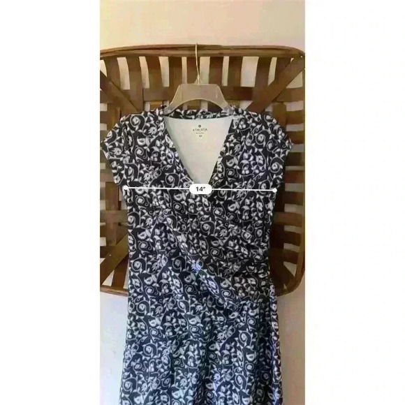 Athleta Women's XS Blue Floral Faux Wrap Knee Length Dress Casual - Picture 6 of 9